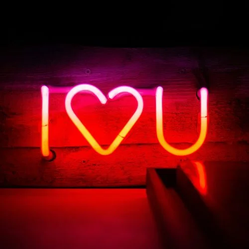 WhatsApp DP For I love u